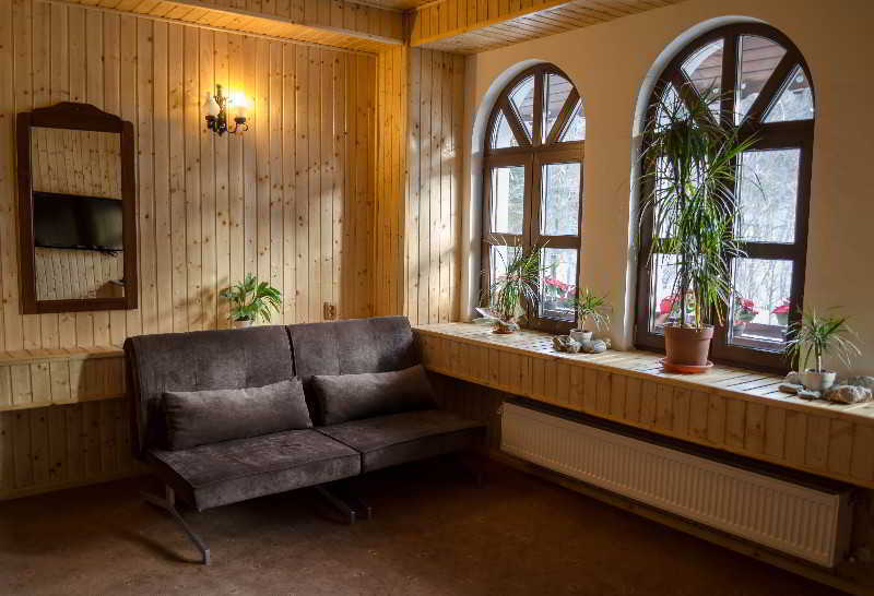 Conac Bavaria Busteni Bagian luar foto